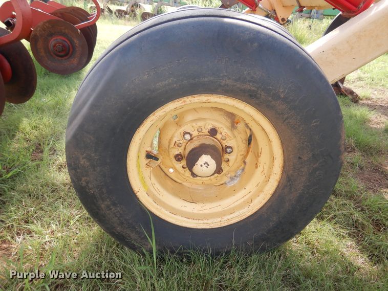 image for item HO9028 Krause Landbuilder 4887 landbuilder tandem disk plow