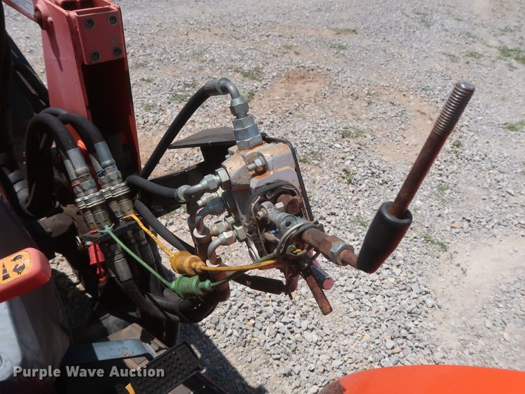 image for item HT9599 2003 Kubota L3130D  MFWD tractor