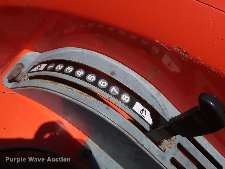 image for item HT9599 2003 Kubota L3130D  MFWD tractor