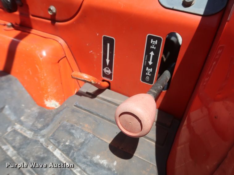 image for item HT9599 2003 Kubota L3130D  MFWD tractor