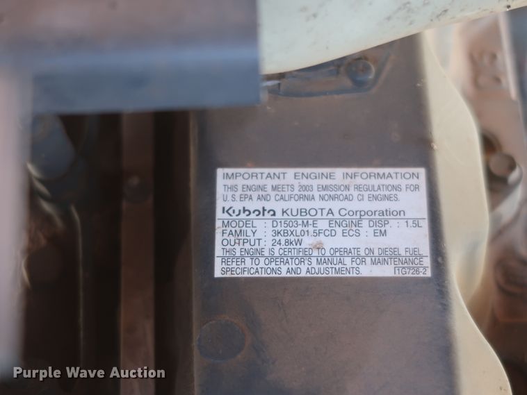 image for item HT9599 2003 Kubota L3130D  MFWD tractor