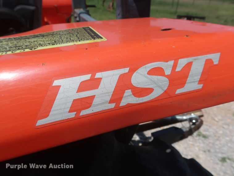 image for item HT9599 2003 Kubota L3130D  MFWD tractor