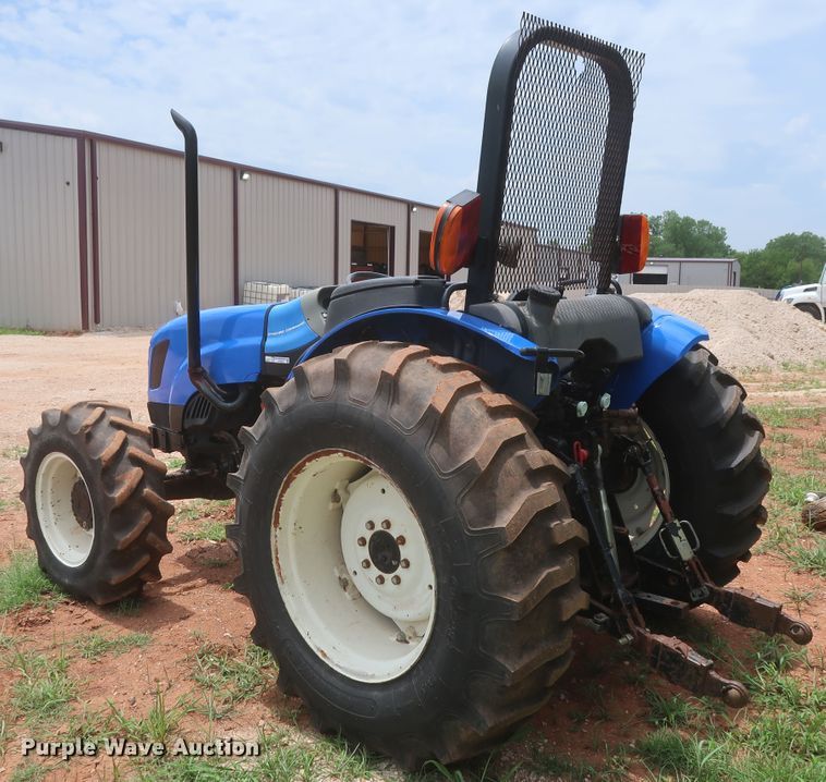 image for item HT9604 2005 New Holland TN60A  MFWD tractor