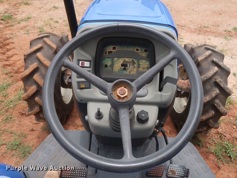 image for item HT9604 2005 New Holland TN60A  MFWD tractor