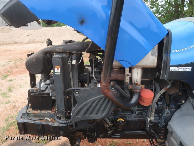 image for item HT9604 2005 New Holland TN60A  MFWD tractor