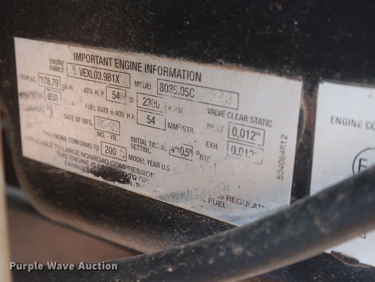 image for item HT9604 2005 New Holland TN60A  MFWD tractor