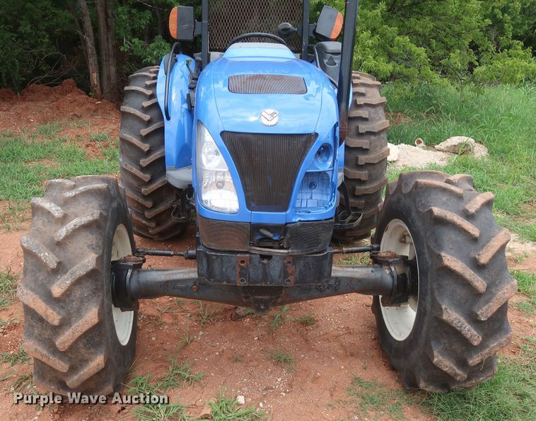 image for item HT9604 2005 New Holland TN60A  MFWD tractor