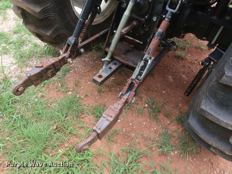 image for item HT9604 2005 New Holland TN60A  MFWD tractor