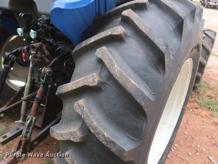 image for item HT9604 2005 New Holland TN60A  MFWD tractor