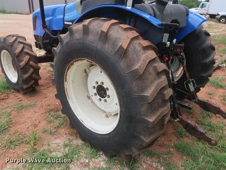image for item HT9604 2005 New Holland TN60A  MFWD tractor