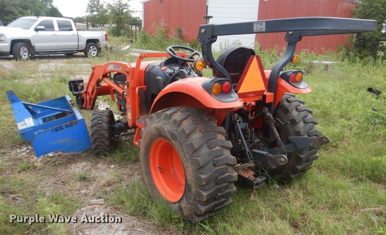 image for item HY9260 2014 Kioti CK27  tractor