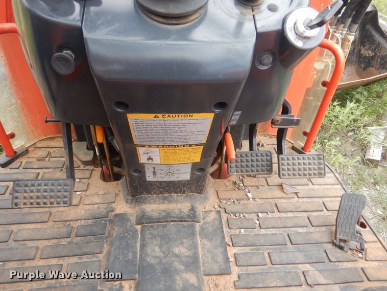 image for item HY9260 2014 Kioti CK27  tractor