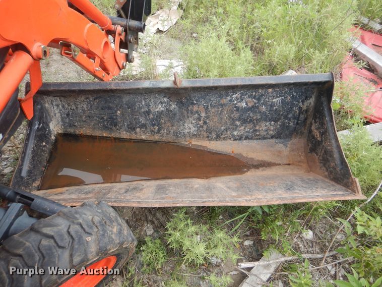 image for item HY9260 2014 Kioti CK27  tractor