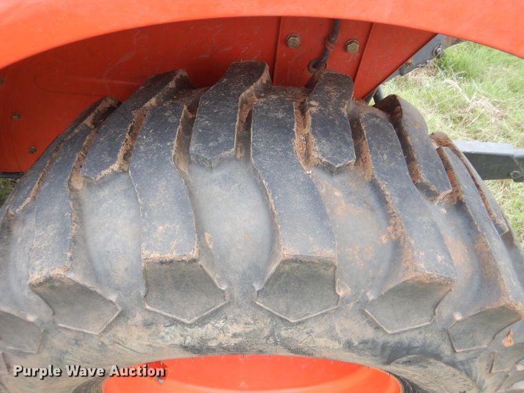 image for item HY9260 2014 Kioti CK27  tractor