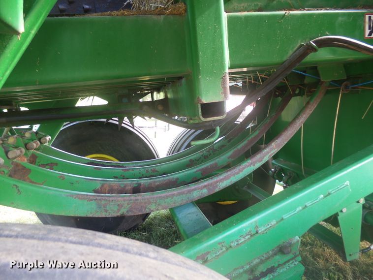 image for item J5390 John Deere 100  large square baler
