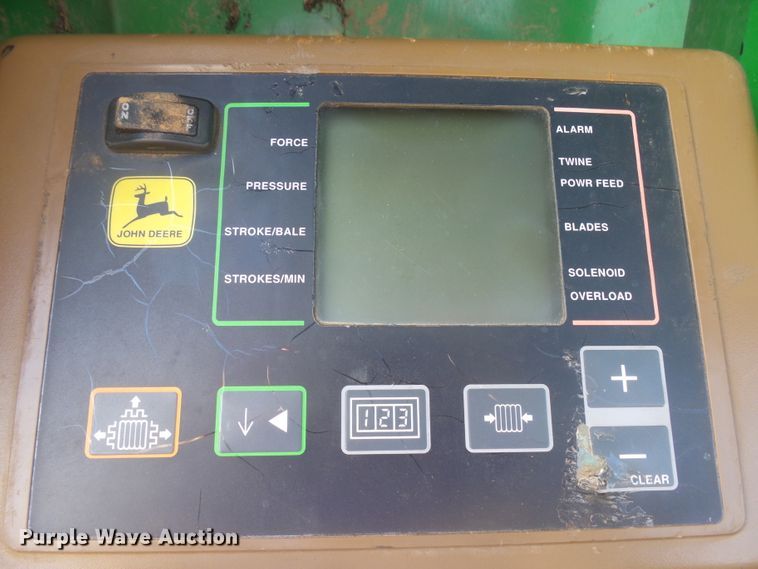 image for item J5390 John Deere 100  large square baler