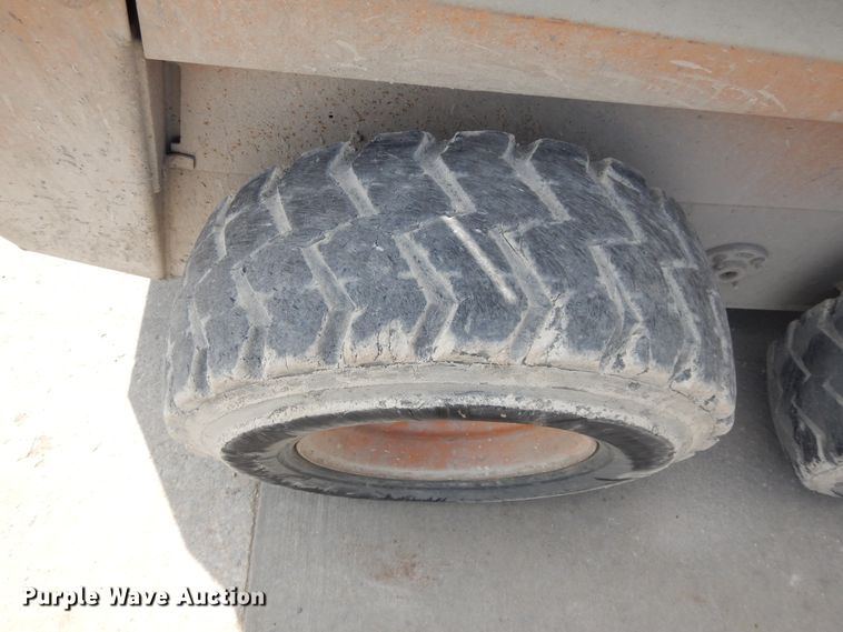 image for item DF5284 1993 Case 1845C  skid steer loader