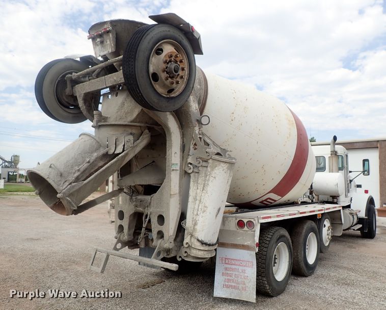 image for item DG2300 2001 Kenworth W900S  ready mix truck