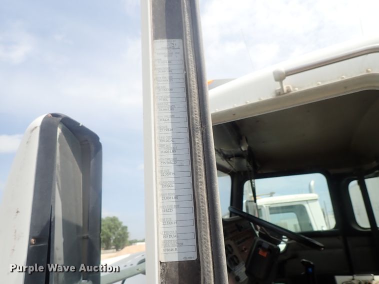 image for item DG2300 2001 Kenworth W900S  ready mix truck