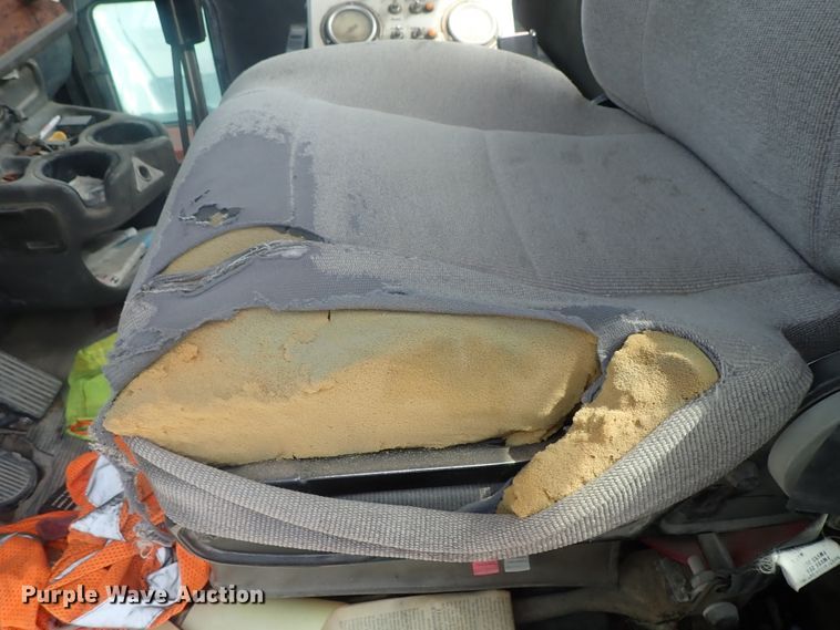 image for item DG2300 2001 Kenworth W900S  ready mix truck