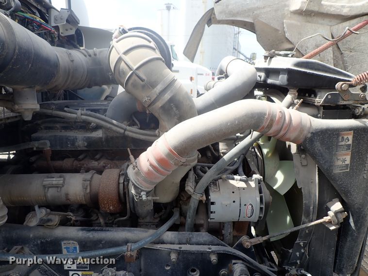 image for item DG2300 2001 Kenworth W900S  ready mix truck