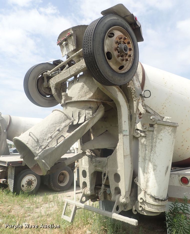 image for item DG2300 2001 Kenworth W900S  ready mix truck