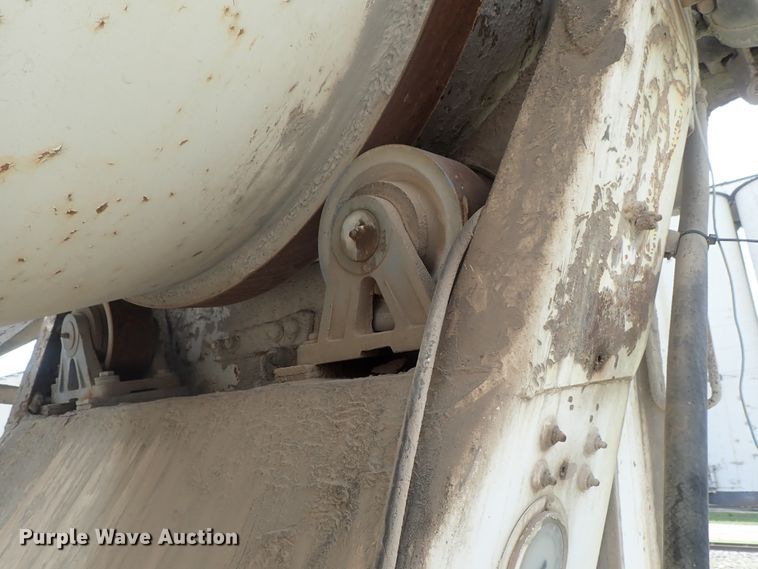 image for item DG2300 2001 Kenworth W900S  ready mix truck