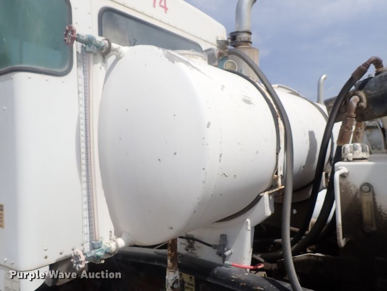 image for item DG2300 2001 Kenworth W900S  ready mix truck