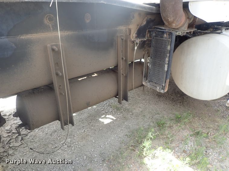 image for item DG2300 2001 Kenworth W900S  ready mix truck