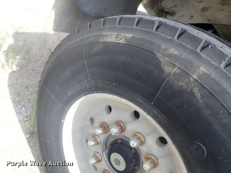 image for item DG2300 2001 Kenworth W900S  ready mix truck