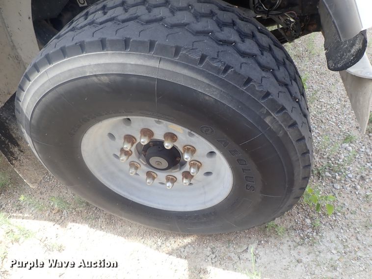 image for item DG2300 2001 Kenworth W900S  ready mix truck