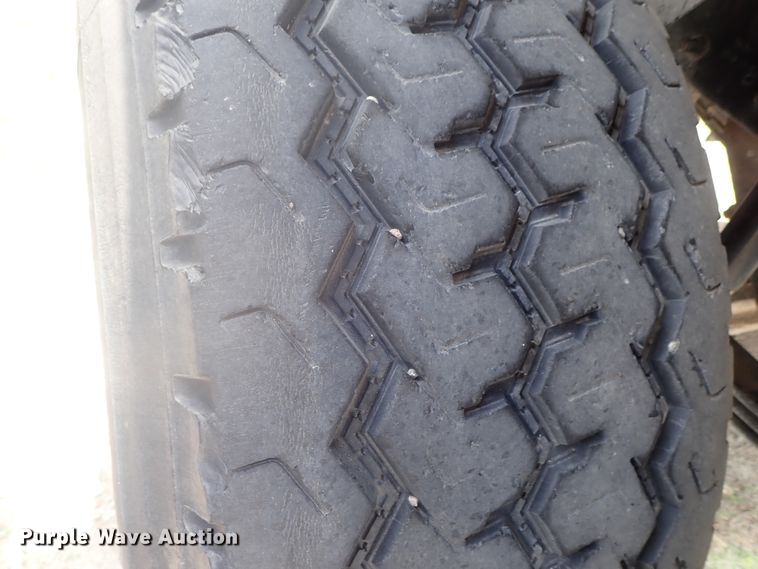 image for item DG2300 2001 Kenworth W900S  ready mix truck