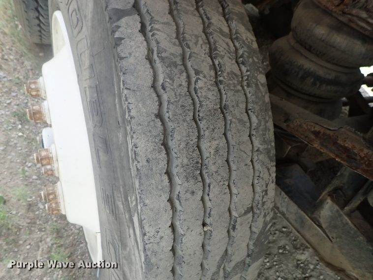 image for item DG2300 2001 Kenworth W900S  ready mix truck