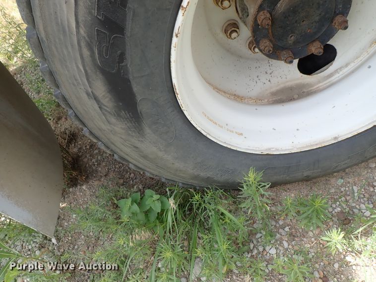 image for item DG2300 2001 Kenworth W900S  ready mix truck