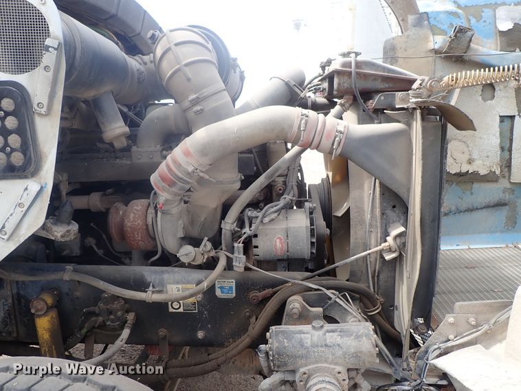 image for item DG2302 2001 Kenworth T800  ready mix truck