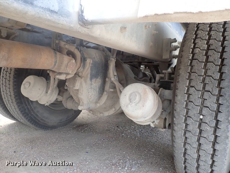 image for item DG2302 2001 Kenworth T800  ready mix truck