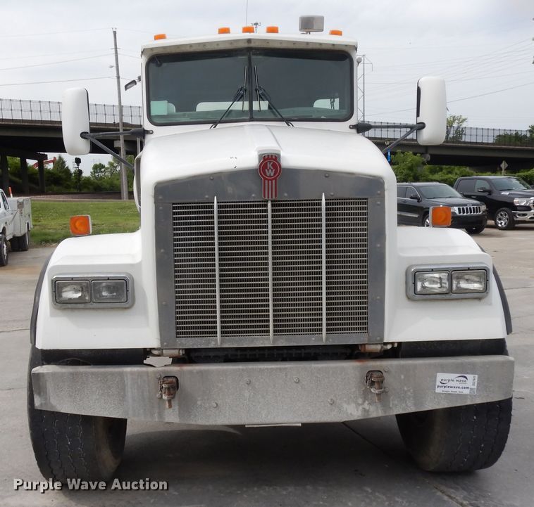 image for item DG7941 2004 Kenworth W900  ready mix truck