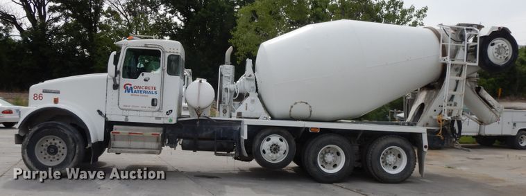 image for item DG7941 2004 Kenworth W900  ready mix truck