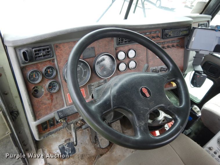 image for item DG7941 2004 Kenworth W900  ready mix truck