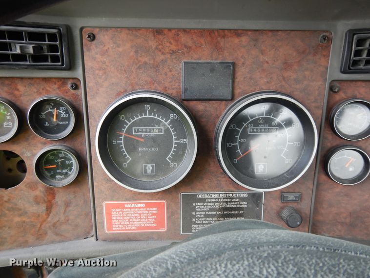 image for item DG7941 2004 Kenworth W900  ready mix truck