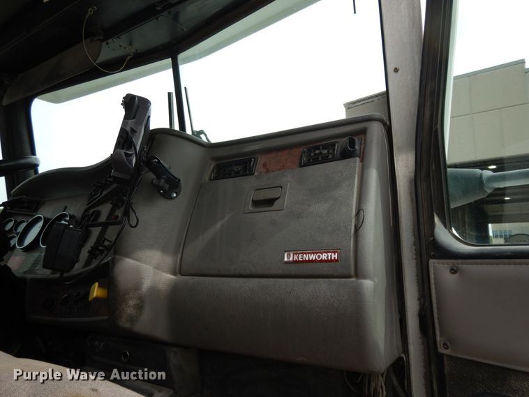 image for item DG7941 2004 Kenworth W900  ready mix truck