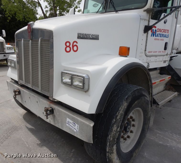 image for item DG7941 2004 Kenworth W900  ready mix truck
