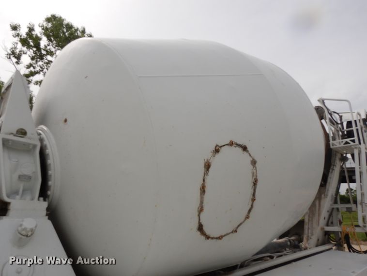 image for item DG7941 2004 Kenworth W900  ready mix truck