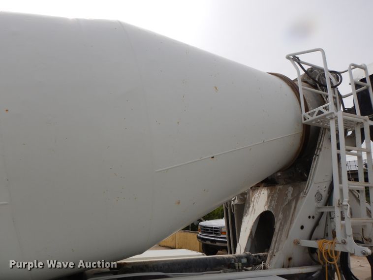 image for item DG7941 2004 Kenworth W900  ready mix truck