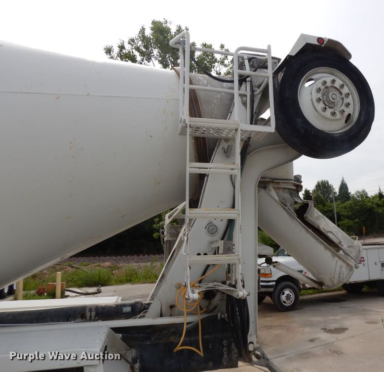 image for item DG7941 2004 Kenworth W900  ready mix truck