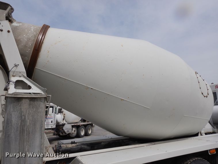 image for item DG7941 2004 Kenworth W900  ready mix truck