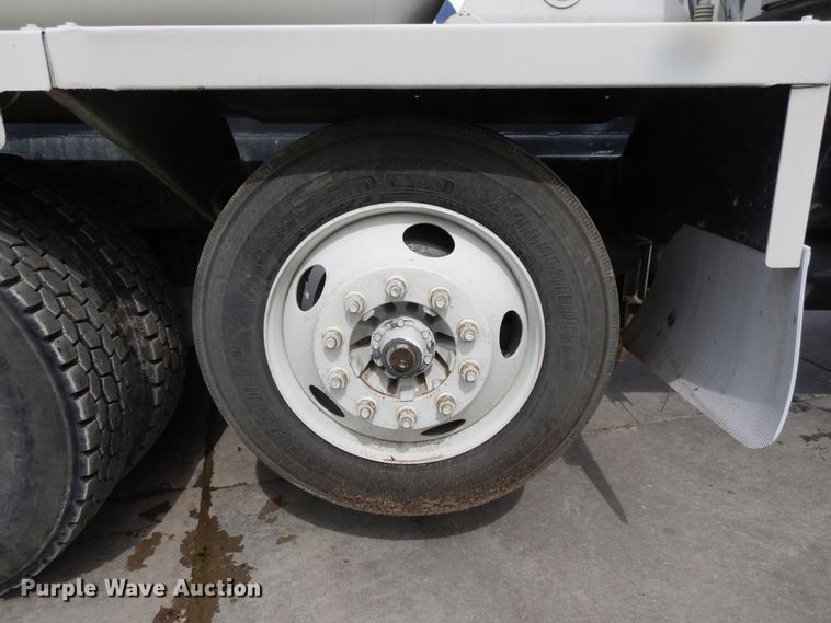 image for item DG7941 2004 Kenworth W900  ready mix truck