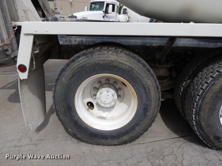 image for item DG7941 2004 Kenworth W900  ready mix truck