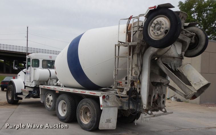 image for item DG7942 2005 Kenworth W900  ready mix truck