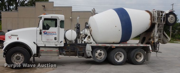 image for item DG7942 2005 Kenworth W900  ready mix truck